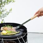 BC-ACC-7072 Barbecook BC-ACC-7072 rozsdamentes acél grill villa, gumifa nyél, 100% FSC, 46cm