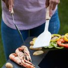 BC-ACC-7123 Barbecook BC-ACC-7123 2db-os rozsdamentes acél rostlap forgató, fa nyél, 100% FSC, 31cm