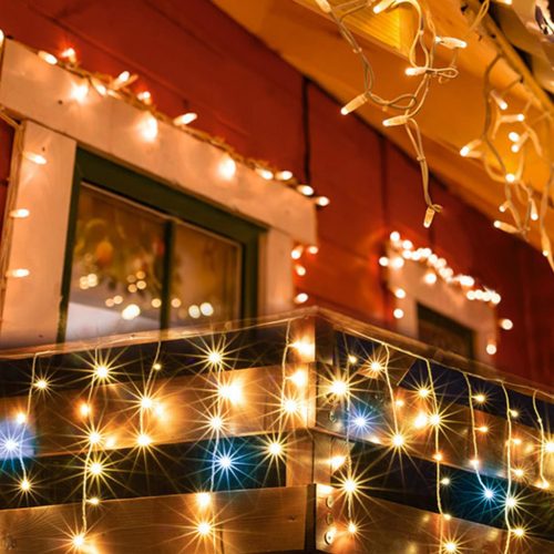 HOME DLFJ 400F/WW sziporkázó fényfüggöny, 10 m / 400 db melegfehér LED, állófényű, fehér vezeték, sorolható, kül- és beltéri kivitel
